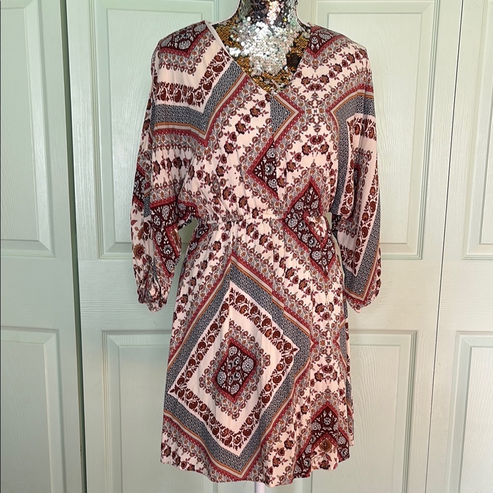 Pink and Brown V-Neck Dolman Sleeve Dress